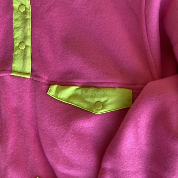 Pink Fleece Top NEW - Picture 4 of 6